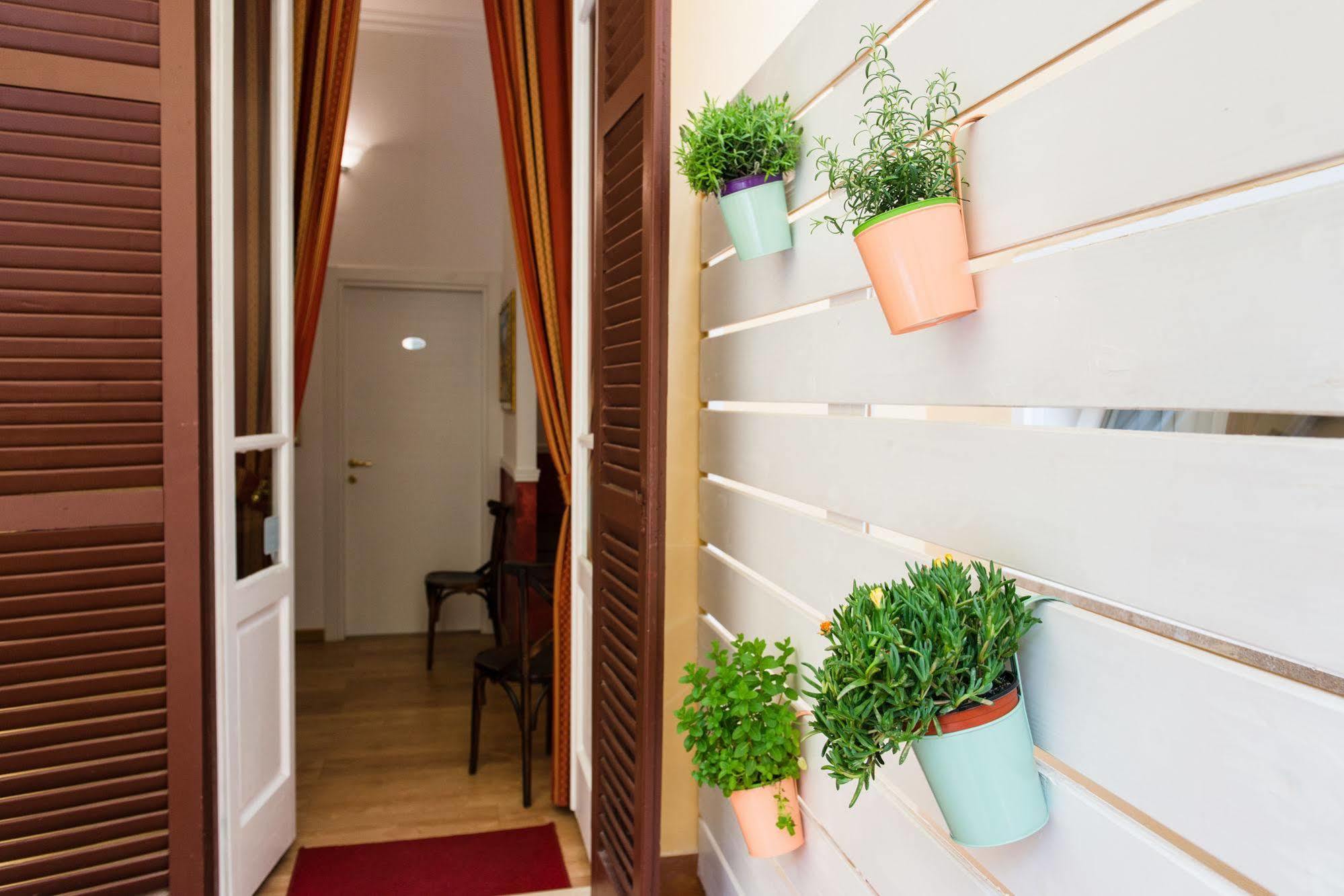 Domus Capilupi Bed and Breakfast Rome Buitenkant foto